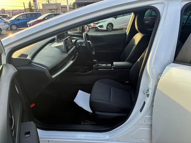 Toyota PRIUS U 2023 — миниатюра 4