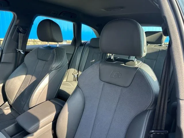 Audi A4 AVANT BLACK STYLE PLUS 2023 — миниатюра 5