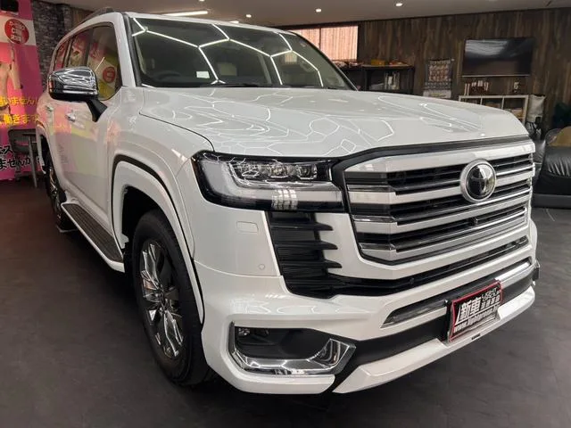 Toyota Land Cruiser ZX 2023 — миниатюра 5