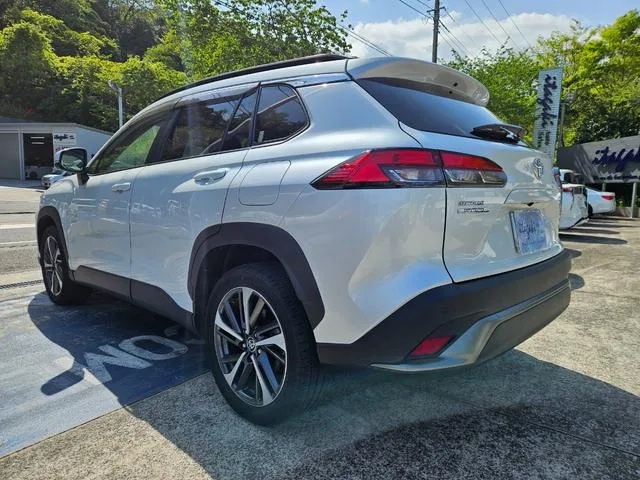 Toyota CorollaCross Z 2023 — миниатюра 2