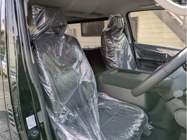 Nissan NV350CARAVAN VAN 2026 — миниатюра 5