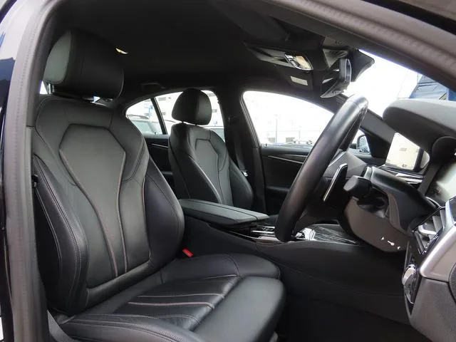 BMW 5 SERIES 523i M-SPORT 2023 — миниатюра 4