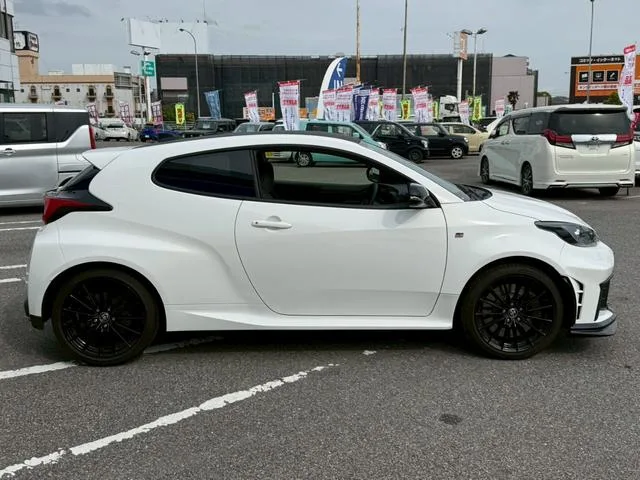 Toyota GR YARIS RC 2025 — миниатюра 3