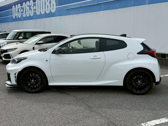 Toyota GR YARIS RC 2025 — миниатюра 4
