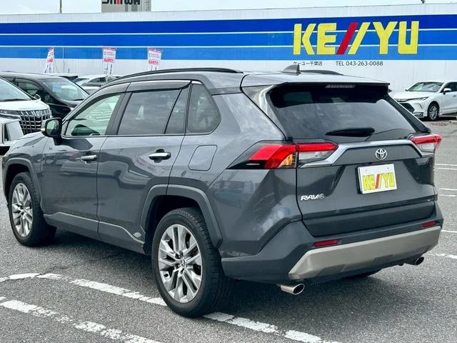 Toyota RAV4 G Z PACKAGE 2023 — миниатюра 3