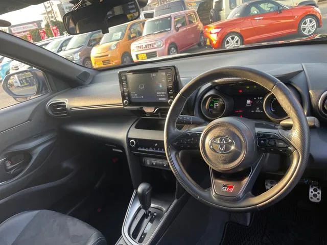 Toyota YARIS CROSS HYBRID GR SPORT 2023 — миниатюра 5