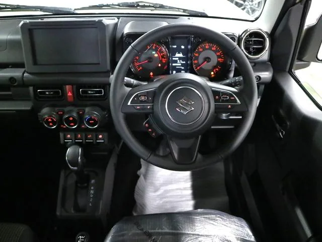 Suzuki JIMNY XC 2025 — миниатюра 3