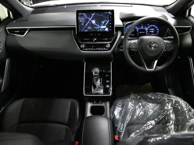 Toyota CorollaCross HYBRID Z 2026 — миниатюра 2
