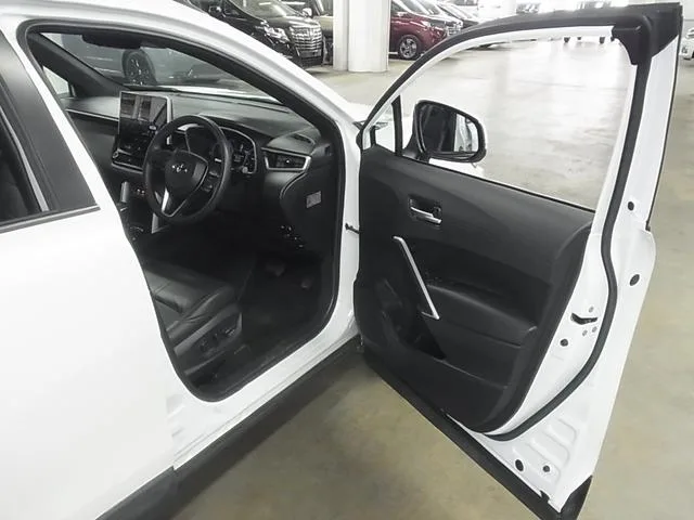 Toyota COROLLA CROSS HYBRID Z 2024 — миниатюра 4
