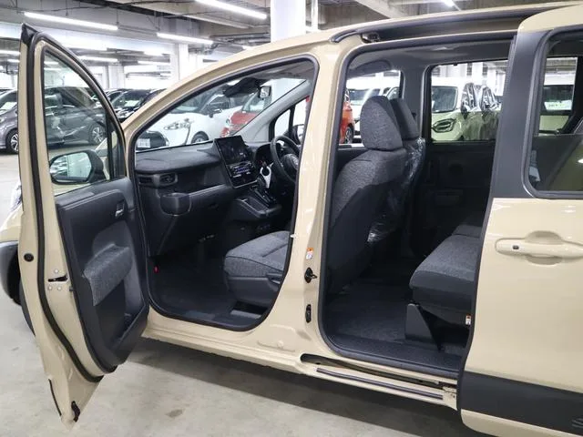 Toyota SIENTA HYBRID Z 2026 — миниатюра 5