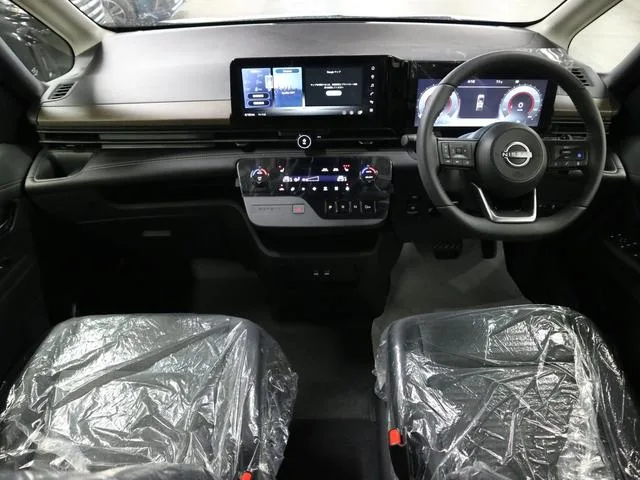 Nissan SERENA HIGHWAY STAR V 2026 — миниатюра 2