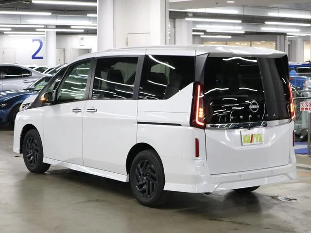 Nissan SERENA HIGHWAY STAR V 2026 — миниатюра 3