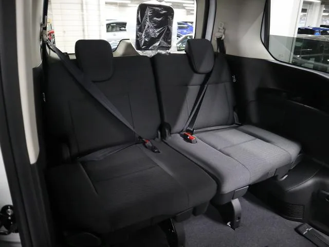 Nissan SERENA HIGHWAY STAR V 2026 — миниатюра 5