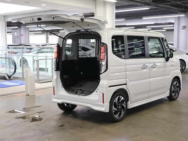 Suzuki SPACIA CUSTOM HYBRID XS TURBO 2026 — миниатюра 5