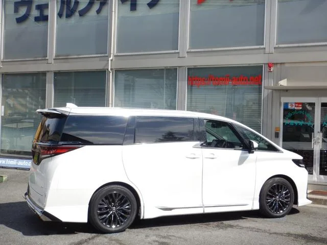 Toyota VELLFIRE HYBRID Z PREMIER 2023 — миниатюра 2