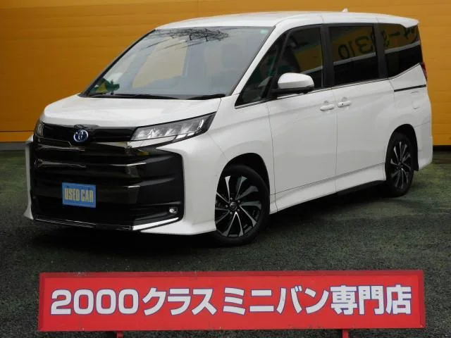 Toyota NOAH HYBRID S-Z 2022 — фото 1, купить с доставкой в Москву