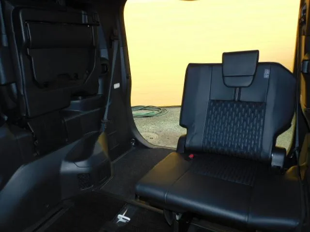 Toyota NOAH HYBRID S-Z 2023 — миниатюра 4