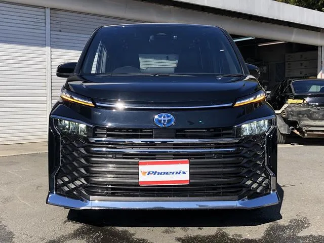 Toyota VOXY HYBRID S-Z 2023 — миниатюра 2