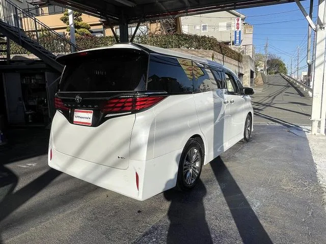 Toyota ALPHARD HYBRID Z 2024 — миниатюра 5