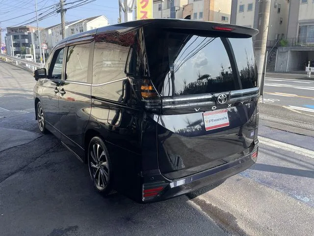 Toyota VOXY S-Z 2023 — миниатюра 5