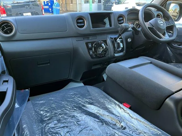 Nissan CARAVAN LONG GRAND PREMIUM GX 2025 — миниатюра 3