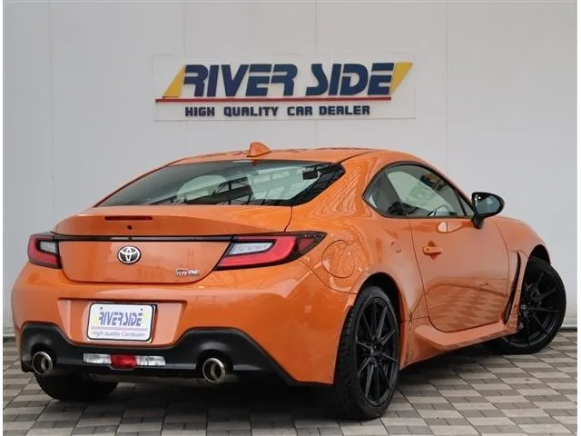Toyota GR86 RZ 10TH ANNIVERSARY LIMITED 2023 — миниатюра 4