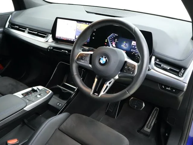 BMW 2 SERIES 218D ACTIVE TOURER M-SPORT 2025 — миниатюра 2