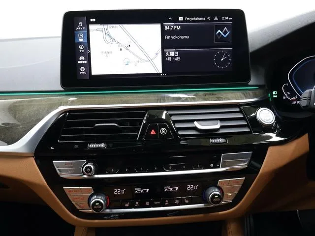 BMW 5 Series 530E M-SPORT 2023 — миниатюра 5