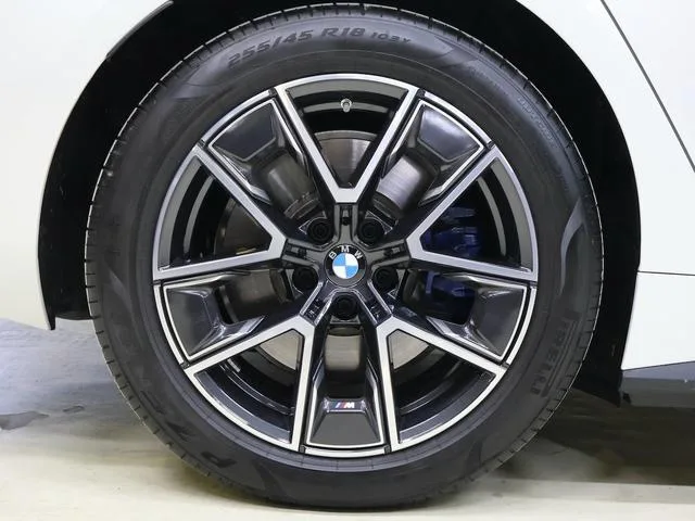 BMW i4 E DRIVE 40 M SPORT 2025 — миниатюра 2