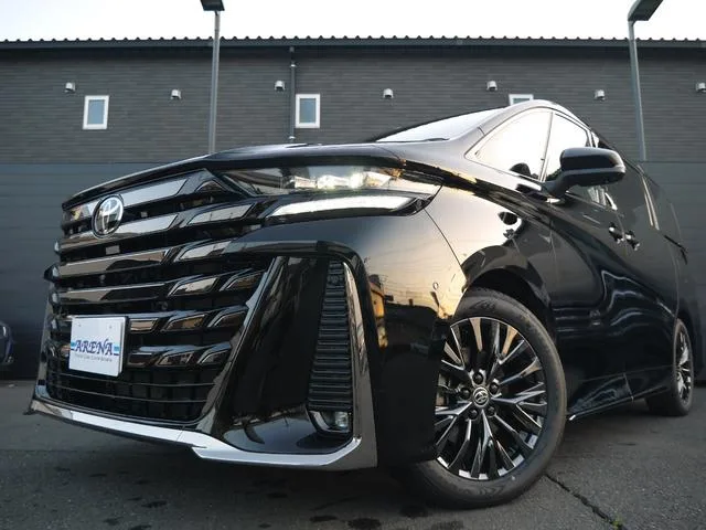 Toyota VELLFIRE HYBRID Z PREMIER 2023 — фото 1, купить с доставкой в Москву