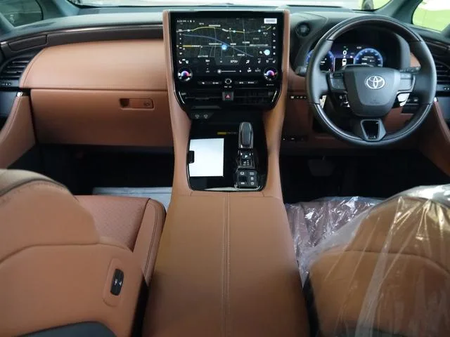 Toyota VELLFIRE Z PREMIER 2024 — миниатюра 3