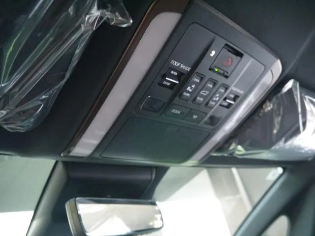Toyota VELLFIRE Z PREMIER 2024 — миниатюра 4