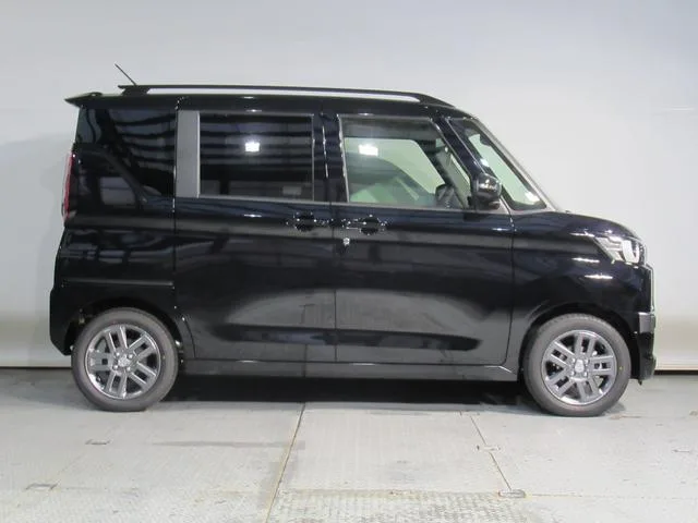 Mitsubishi DELICA MINI T PREMIUM 2024 — миниатюра 2