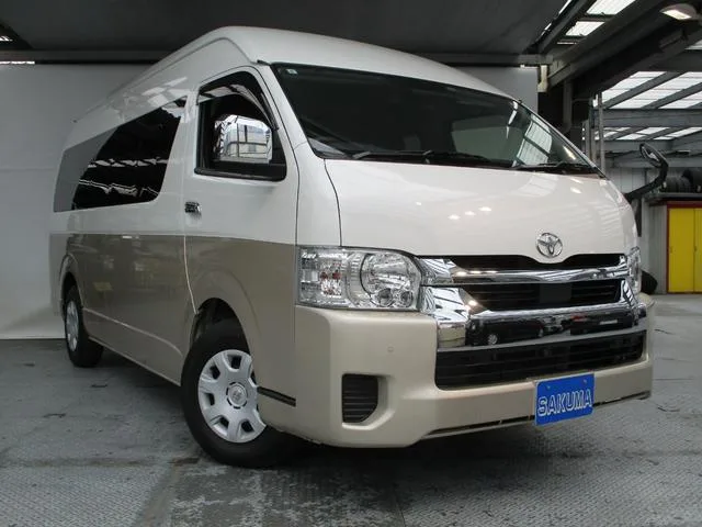 Toyota HIACE WAGON GRAND CABIN 2022 — миниатюра 2