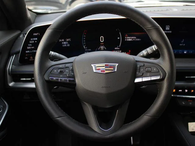 Cadillac CADILLAC XT4 SPORT 2025 — миниатюра 4