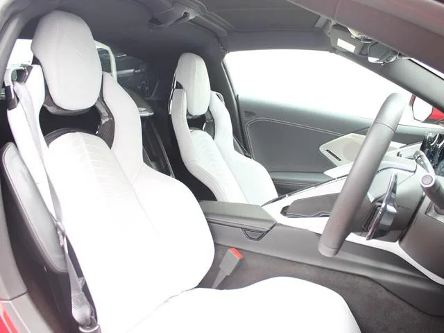 Chevrolet CHEVROLET CORVETTE 2LT 2025 — миниатюра 2