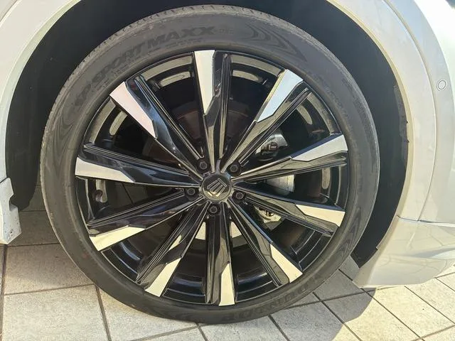 Toyota CROWN CROSSOVER RS ADVANCED 2023 — миниатюра 4