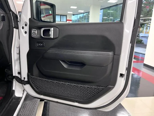 Chrysler Jeep JEEP WRANGLER UNLIMITED SAHARA 2022 — миниатюра 3