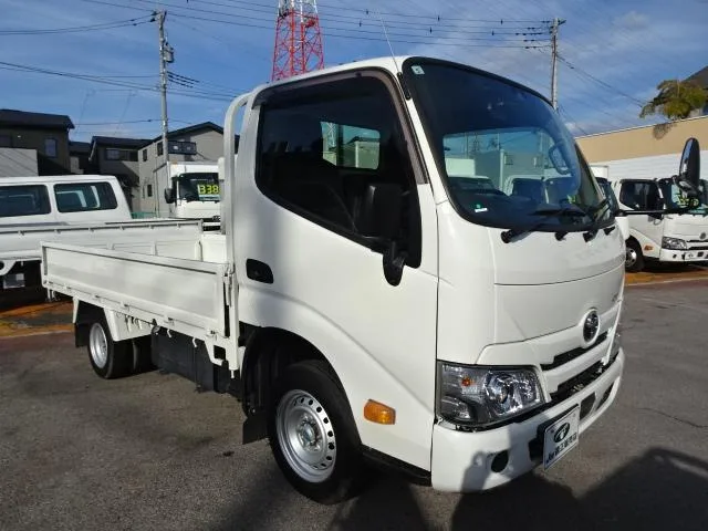 Toyota DYNA TRUCK LONG JUSTLOW 2022 — миниатюра 3
