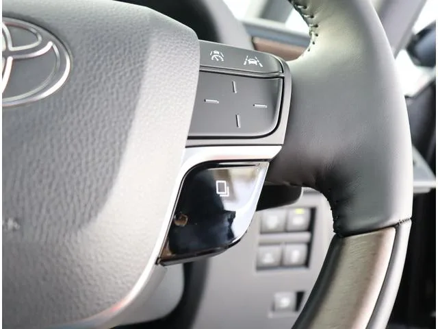 Toyota VELLFIRE PHEV EXECUTIVE LOUNGE 2025 — миниатюра 5