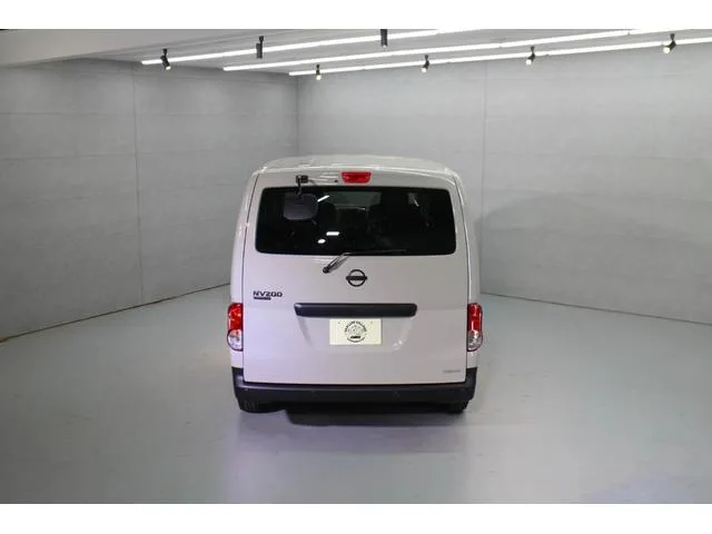 Nissan NV200 VANETTE VAN 2026 — миниатюра 4