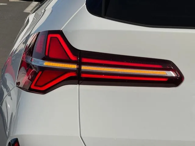 BMW X3 20 X DRIVE M SPORT 2025 — миниатюра 4