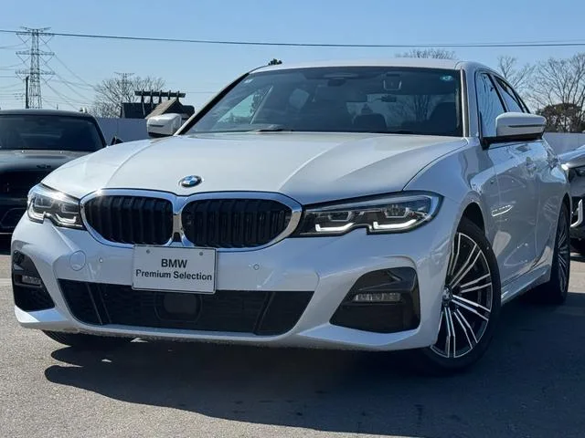 BMW 3 SERIES 318i M-SPORT 2022 — фото 1, купить с доставкой в Москву
