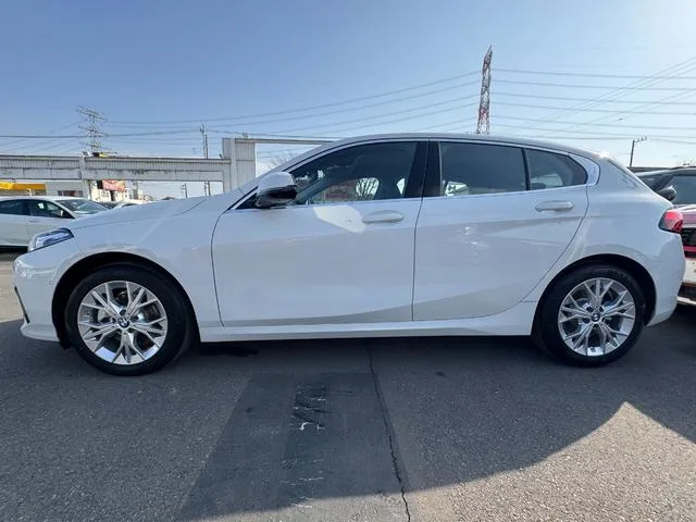 BMW 1 SERIES 120D 2025 — миниатюра 3