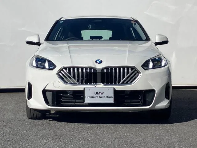 BMW 1 Series 120D 2025 — миниатюра 3