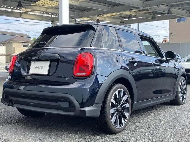 MINI MINI COOPER D CAMDEN EDITION 2024 — миниатюра 4