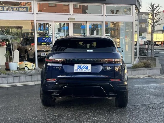 Land Rover Range Rover Evoque R-DYNAMIC SE P300E 2023 — миниатюра 3