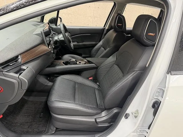 Nissan AURA G LEATHER EDITION 2024 — миниатюра 3