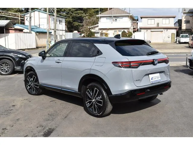 Honda VEZEL E:HEV Z PLAY PACKAGE 2025 — миниатюра 5