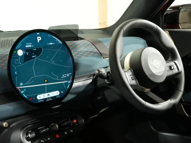 MINI MINI ACEMAN SE FAVOURED TRIM 2024 — миниатюра 5